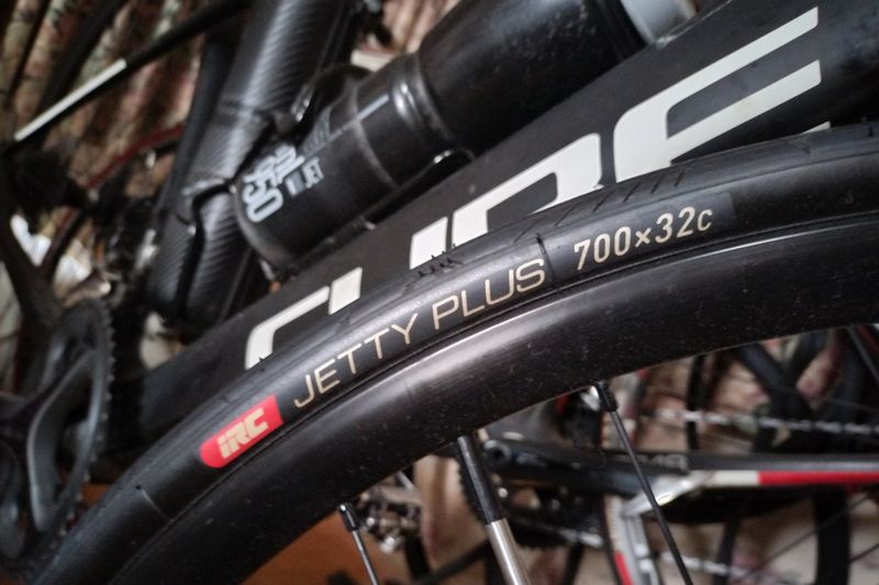 ロードバイクタイヤ「32c」